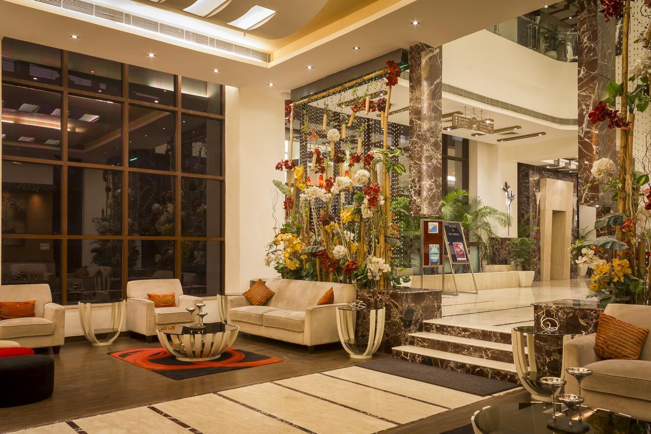Club Florence Gurgaon Exterior foto